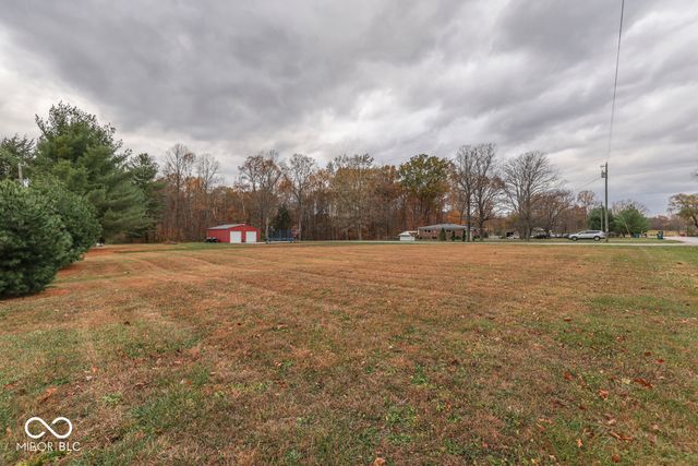 8190 Beech Grove Road, Martinsville, IN 46151