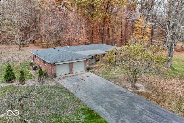 8190 Beech Grove Road, Martinsville, IN 46151