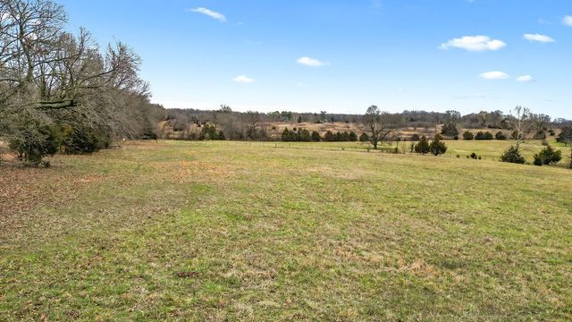 10912 Jaybird Road, Gravette, AR 72736