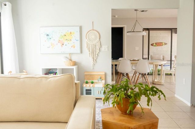 3724 GLEN OAKS MANOR DRIVE, Sarasota, FL 34232