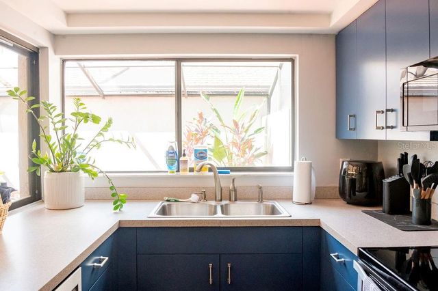 3724 GLEN OAKS MANOR DRIVE, Sarasota, FL 34232