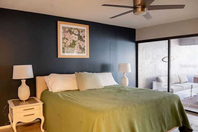 3724 GLEN OAKS MANOR DRIVE, Sarasota, FL 34232