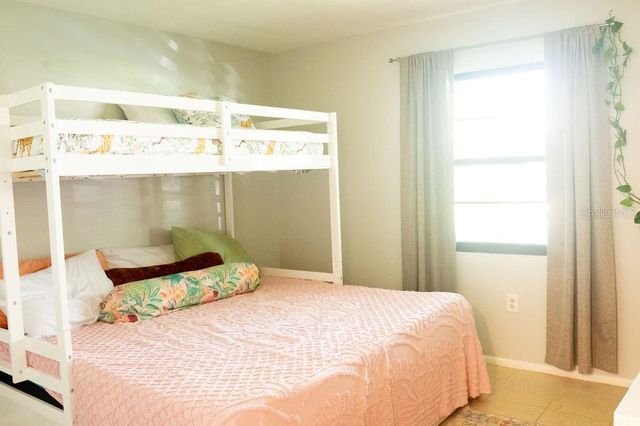 3724 GLEN OAKS MANOR DRIVE, Sarasota, FL 34232