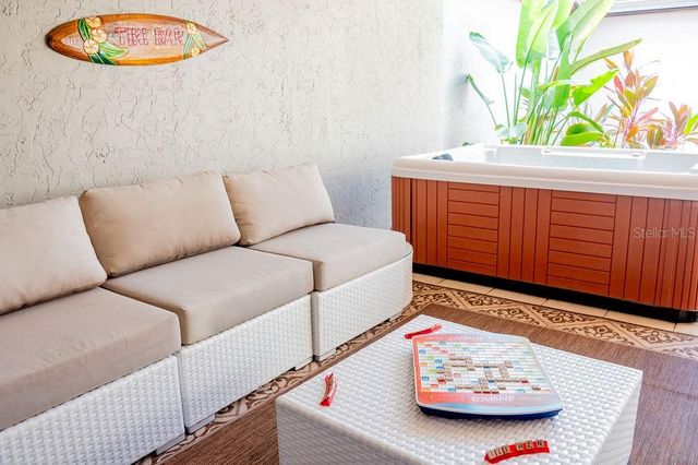 3724 GLEN OAKS MANOR DRIVE, Sarasota, FL 34232