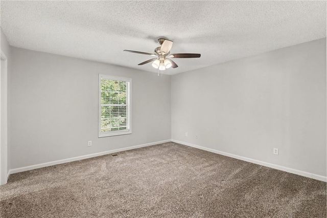 303 Ivy Terrace Drive, Dallas, GA 30157