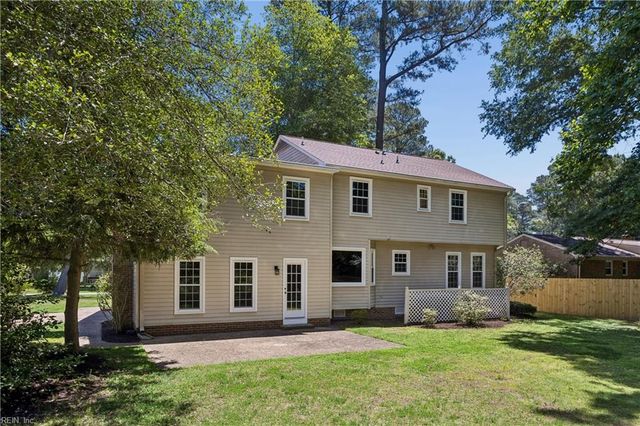 300 Moss AVE, Seaford, VA 23696