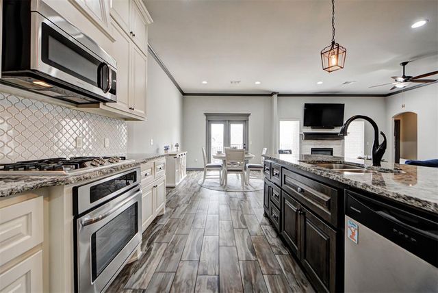 3232 Wakefield Road, Edmond, OK 73034
