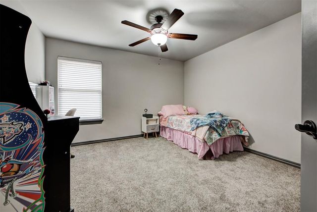 3232 Wakefield Road, Edmond, OK 73034