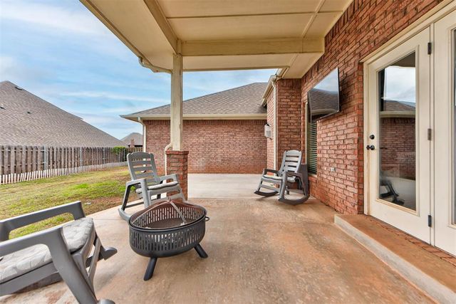 3232 Wakefield Road, Edmond, OK 73034
