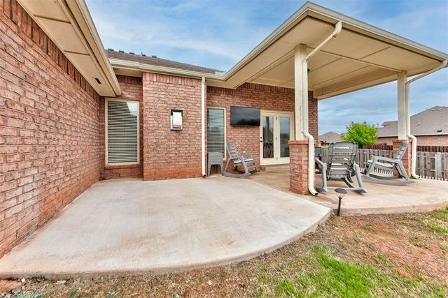 3232 Wakefield Road, Edmond, OK 73034