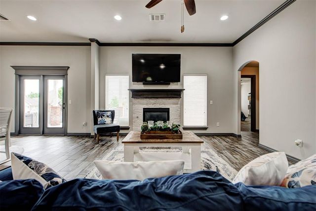 3232 Wakefield Road, Edmond, OK 73034