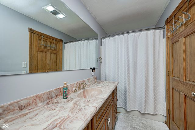 1849 E 68th Street, Indianapolis, IN 46220