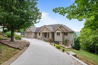 124 Smokeys Point, Lafollette, TN 37766