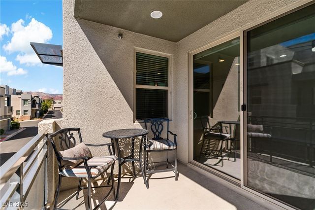 11250 Hidden Peak Avenue 201, Las Vegas, NV 89135