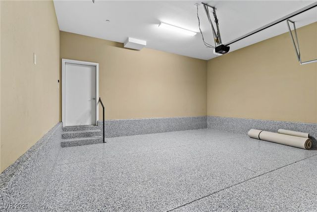 11250 Hidden Peak Avenue 201, Las Vegas, NV 89135