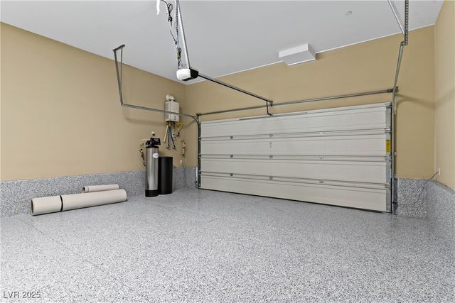 11250 Hidden Peak Avenue 201, Las Vegas, NV 89135