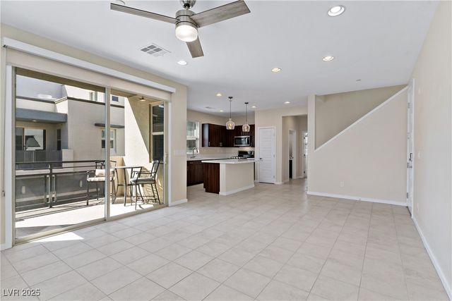 11250 Hidden Peak Avenue 201, Las Vegas, NV 89135