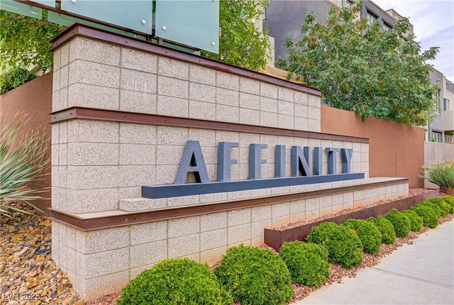 11250 Hidden Peak Avenue 201, Las Vegas, NV 89135