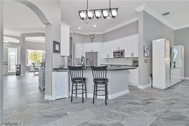9057 Whitfield DR, Estero, FL 33928