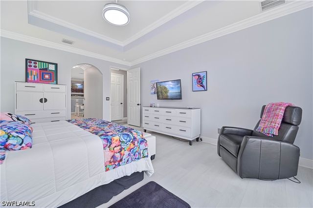 9057 Whitfield DR, Estero, FL 33928