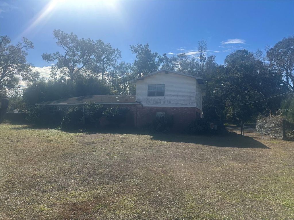 Image 1 of property listing at 1201 N GALLOWAY ROAD, Lakeland, FL 33810
