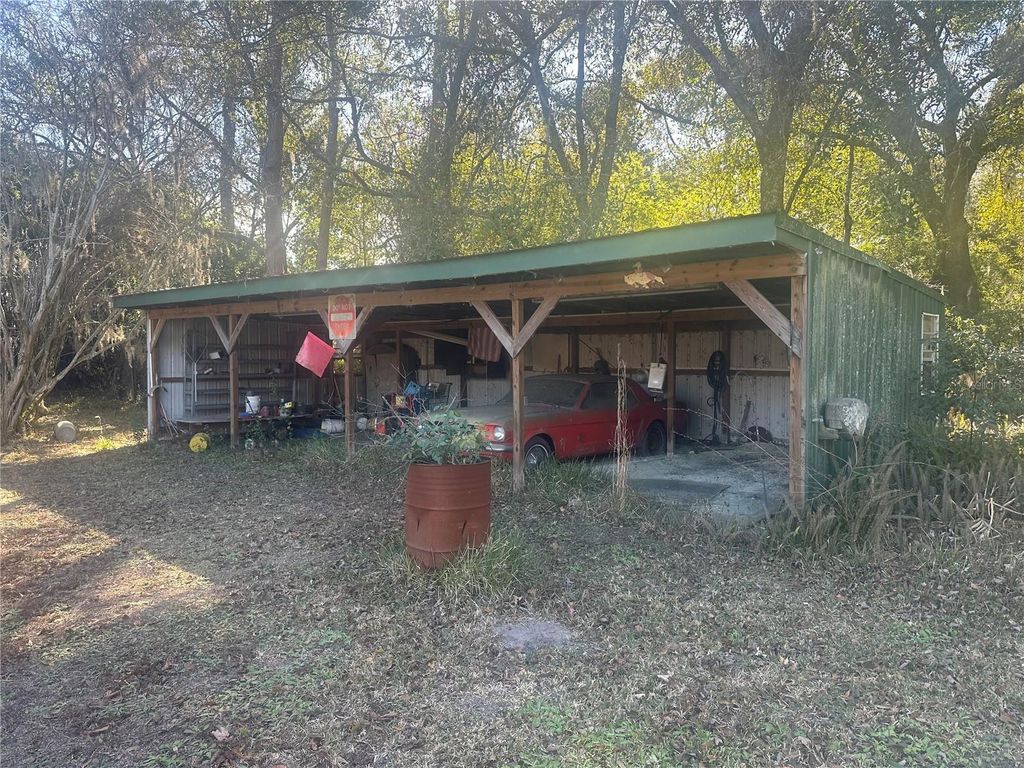 Image 11 of property listing at 1201 N GALLOWAY ROAD, Lakeland, FL 33810