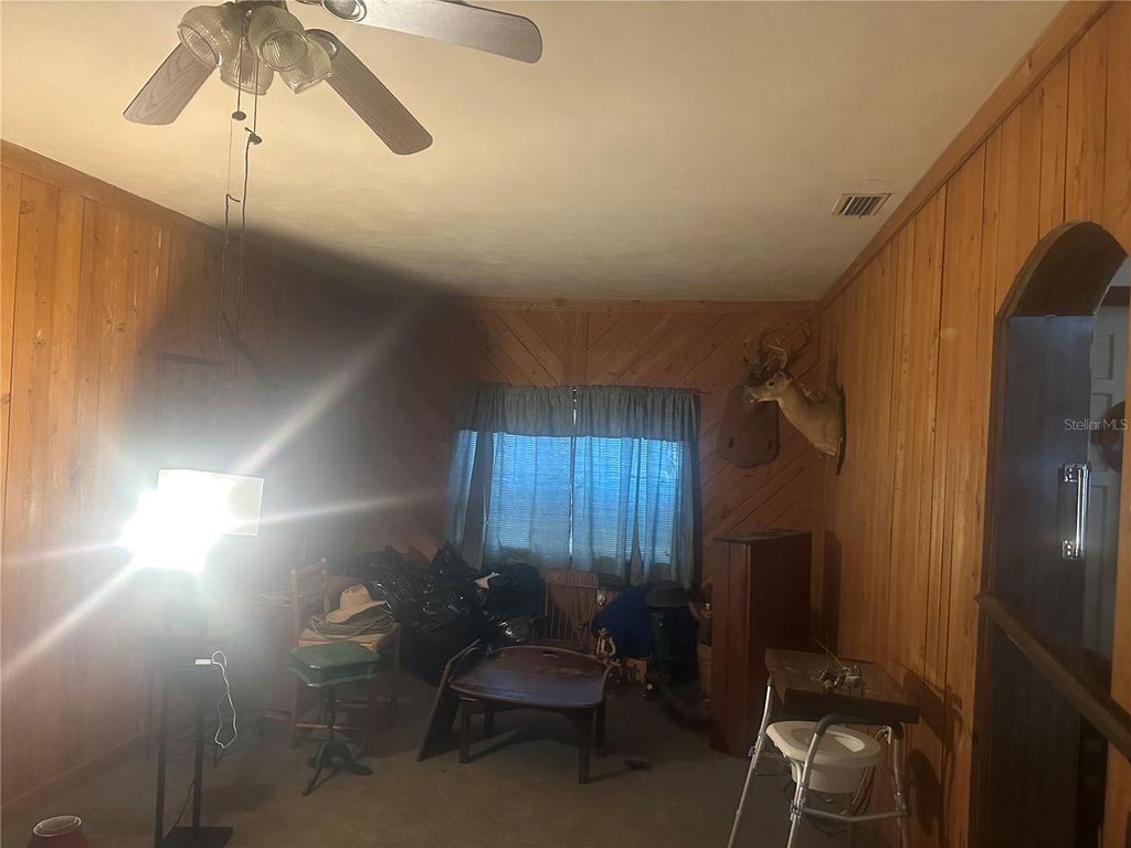 Image 9 of property listing at 1201 N GALLOWAY ROAD, Lakeland, FL 33810