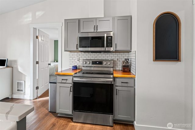 794 SW Odell Street, Port Orchard, WA 98367