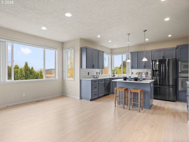 16321 Se WIDGEON Ct, Damascus, OR 97089