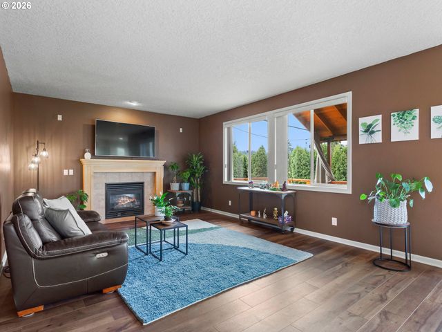 16321 Se WIDGEON Ct, Damascus, OR 97089