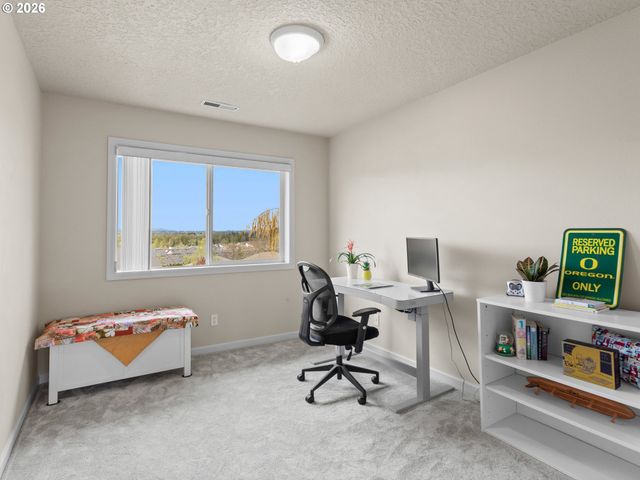 16321 Se WIDGEON Ct, Damascus, OR 97089