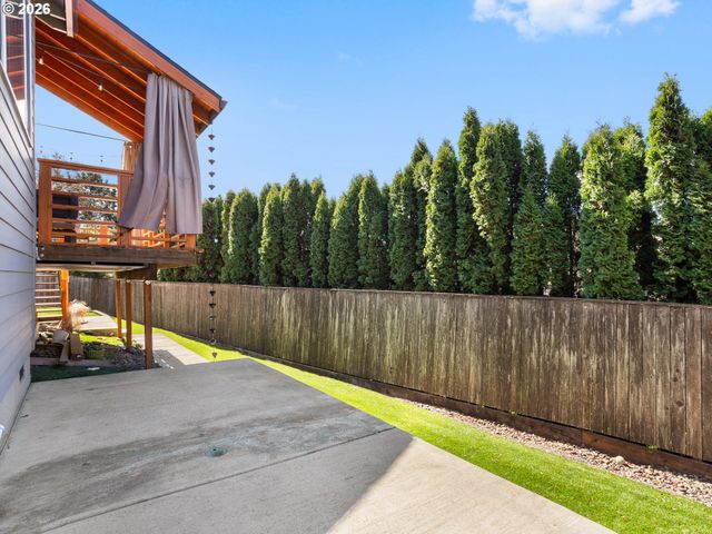 16321 Se WIDGEON Ct, Damascus, OR 97089