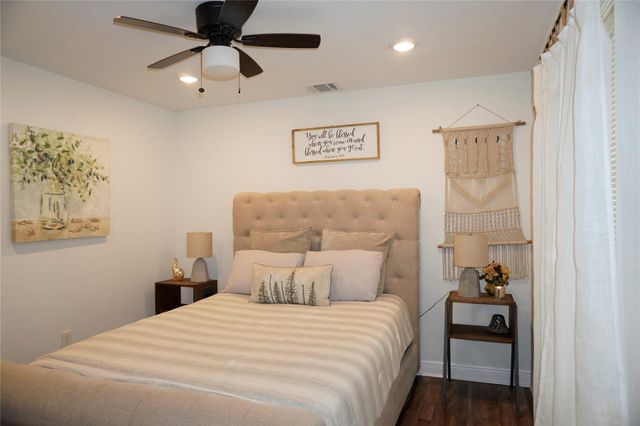 702 Road 5100, Cleveland, TX 77327