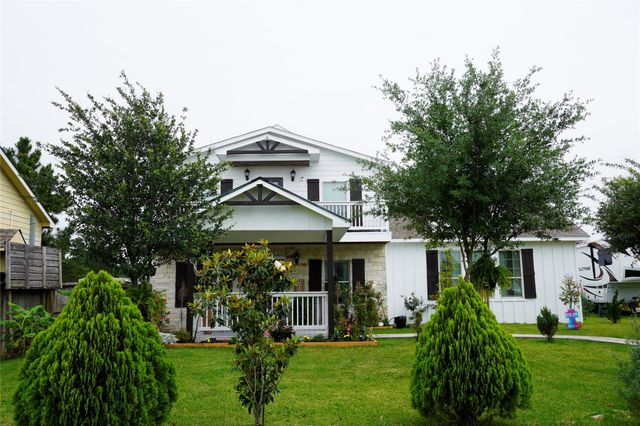 702 Road 5100, Cleveland, TX 77327