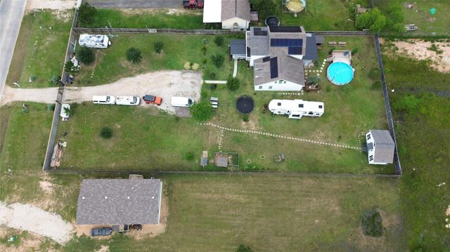702 Road 5100, Cleveland, TX 77327