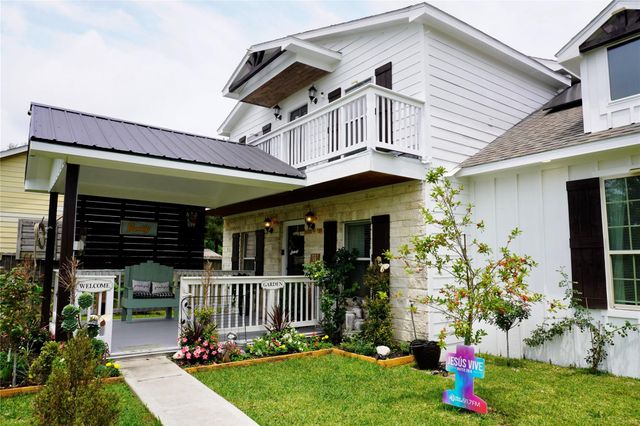 702 Road 5100, Cleveland, TX 77327