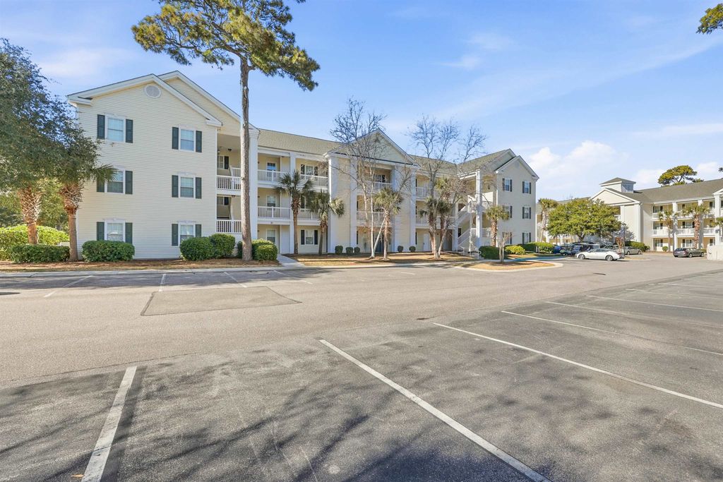 601 Hillside Dr N Apt 3133, North Myrtle Beach, SC 29582