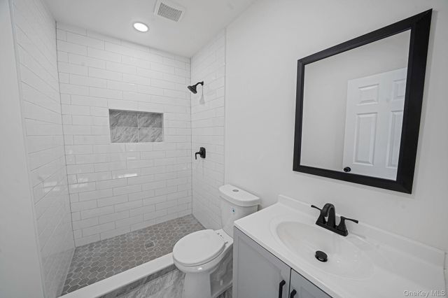 27 Atlantic Drive, Sound Beach, NY 11789