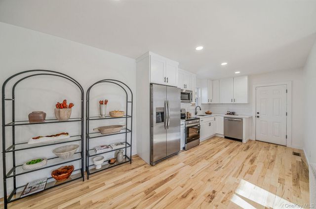 27 Atlantic Drive, Sound Beach, NY 11789