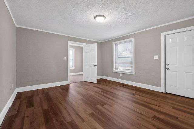 2458 WHITNEY AVE, Memphis, TN 38127