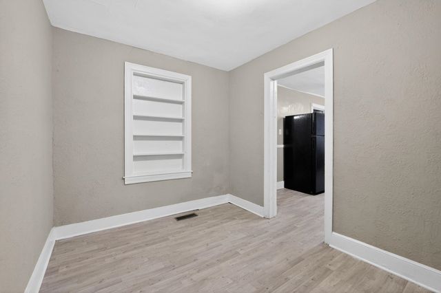 2458 WHITNEY AVE, Memphis, TN 38127