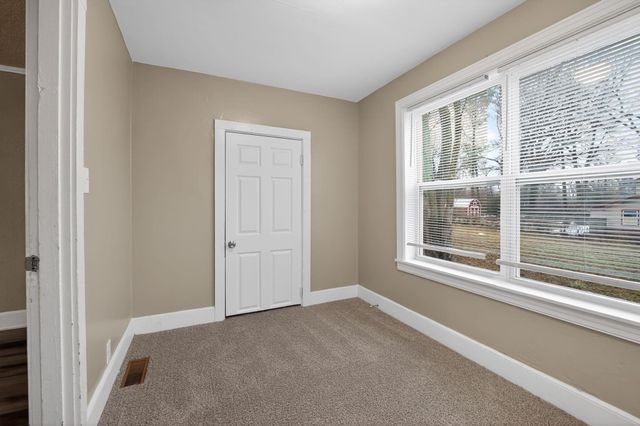 2458 WHITNEY AVE, Memphis, TN 38127