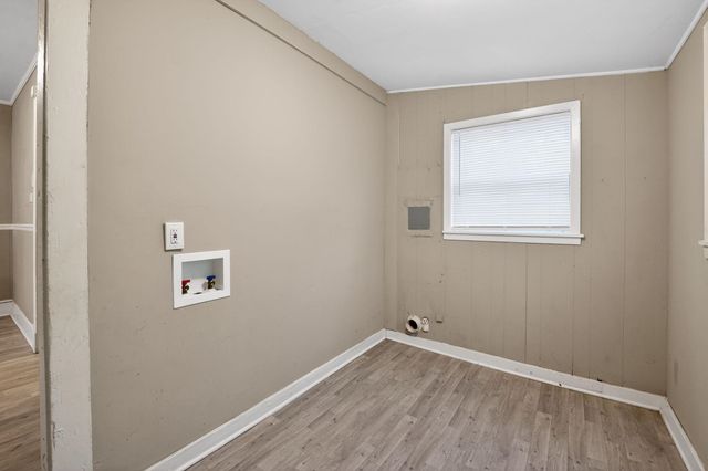 2458 WHITNEY AVE, Memphis, TN 38127