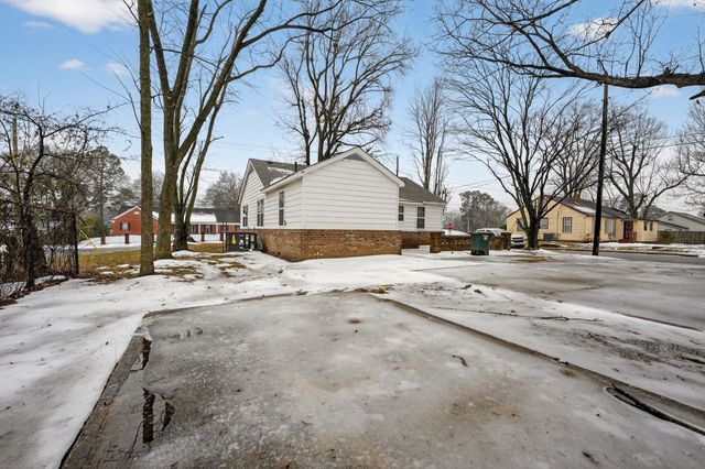 2458 WHITNEY AVE, Memphis, TN 38127