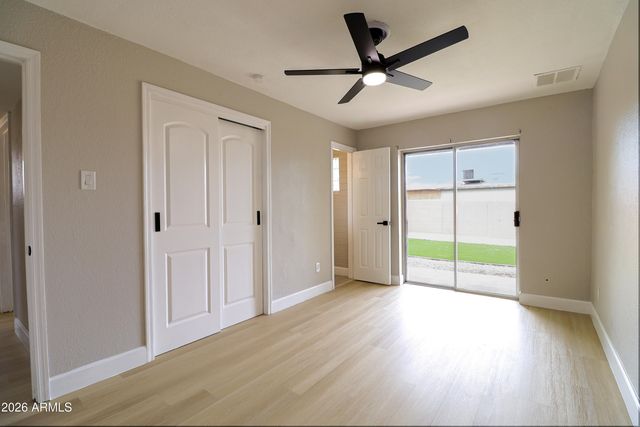 2936 W HIGHLAND Avenue, Phoenix, AZ 85017