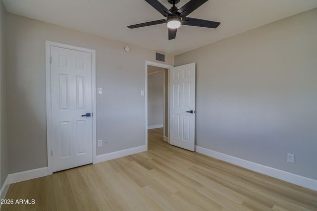 2936 W HIGHLAND Avenue, Phoenix, AZ 85017