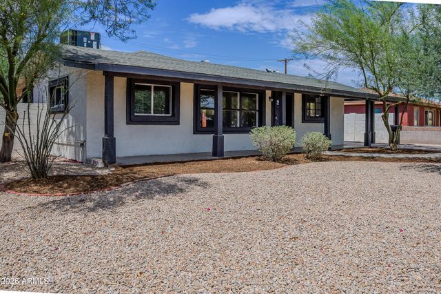 2936 W HIGHLAND Avenue, Phoenix, AZ 85017