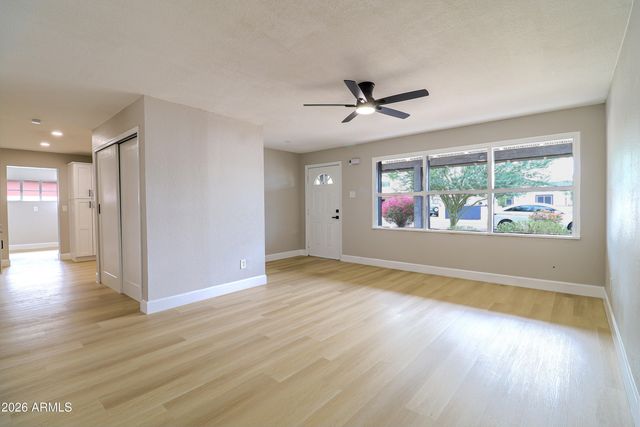 2936 W HIGHLAND Avenue, Phoenix, AZ 85017