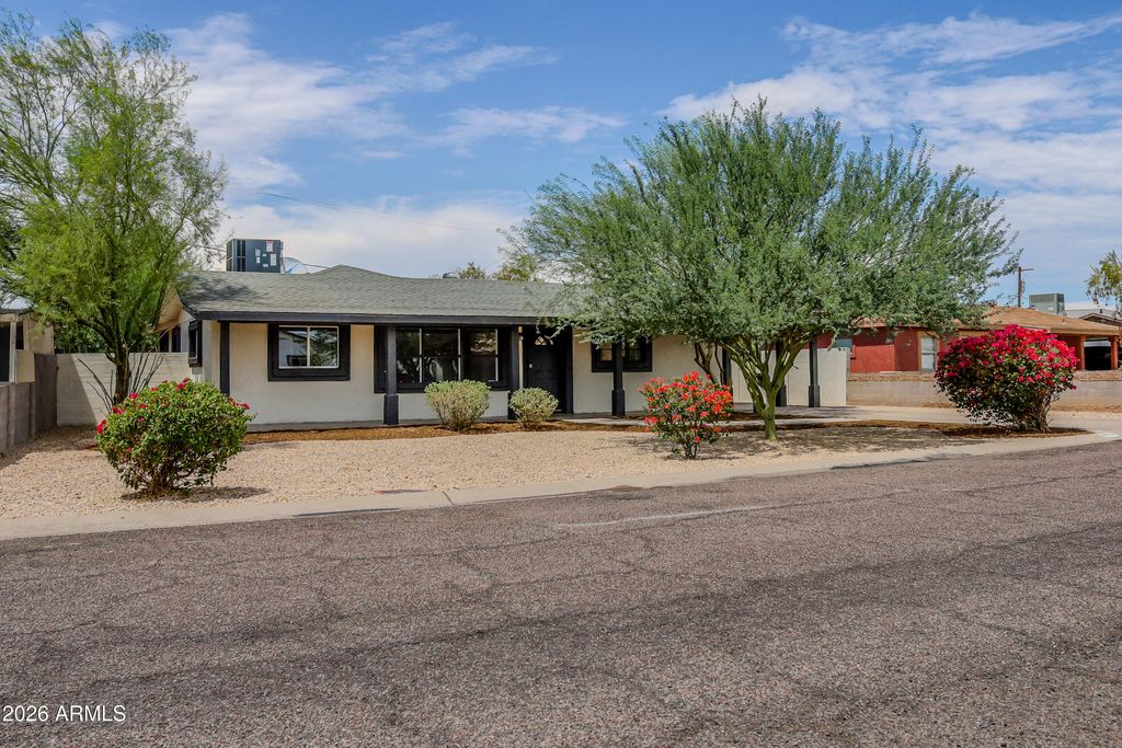 2936 W HIGHLAND Avenue, Phoenix, AZ 85017 — photo 3