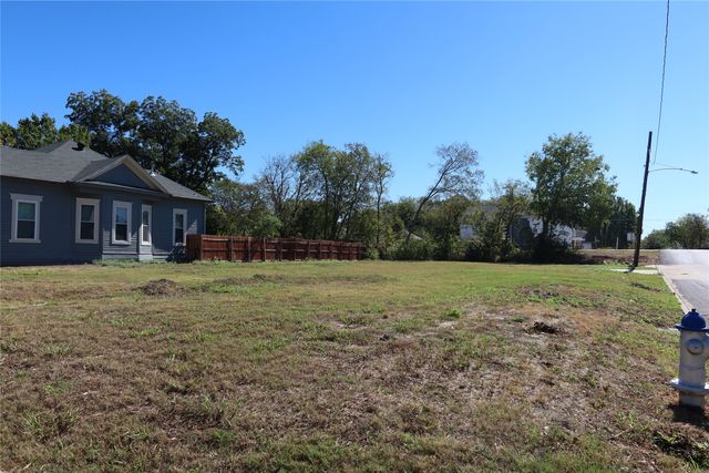 5302 Alton Avenue, Dallas, TX 75214